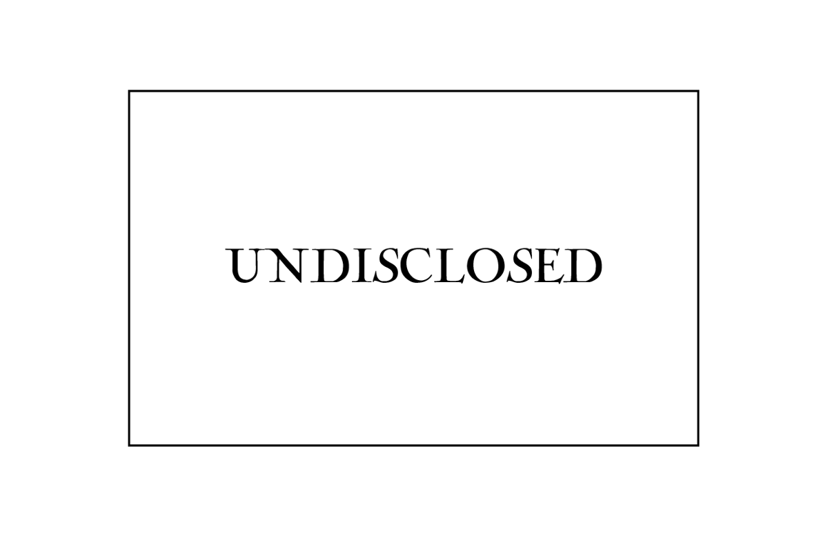 Detailansicht eines naturnah gestalteten Gartenraums.